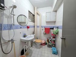 Blk 21 Queen's Close (Queenstown), HDB 5 Rooms #454265561